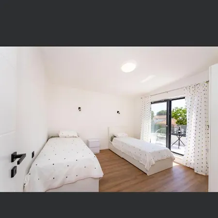 Vila Petra Biograd Na Moru